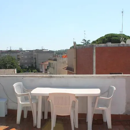 Holiday home Mansarda 25 *
